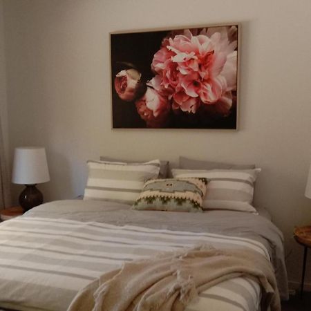 Appartement Rose & Stream Retreat à Waikuku Chambre photo